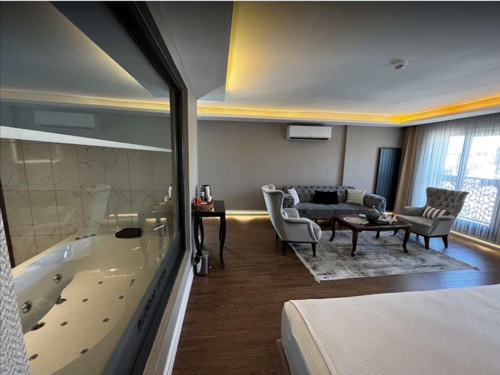 Bloom Suite Hotel Halic Luaran gambar
